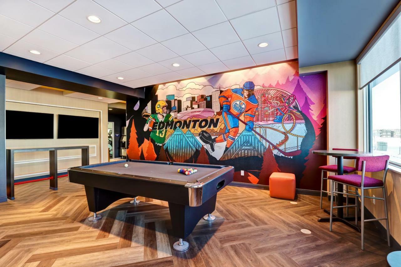 Tru By Hilton Edmonton Windermere Exterior foto